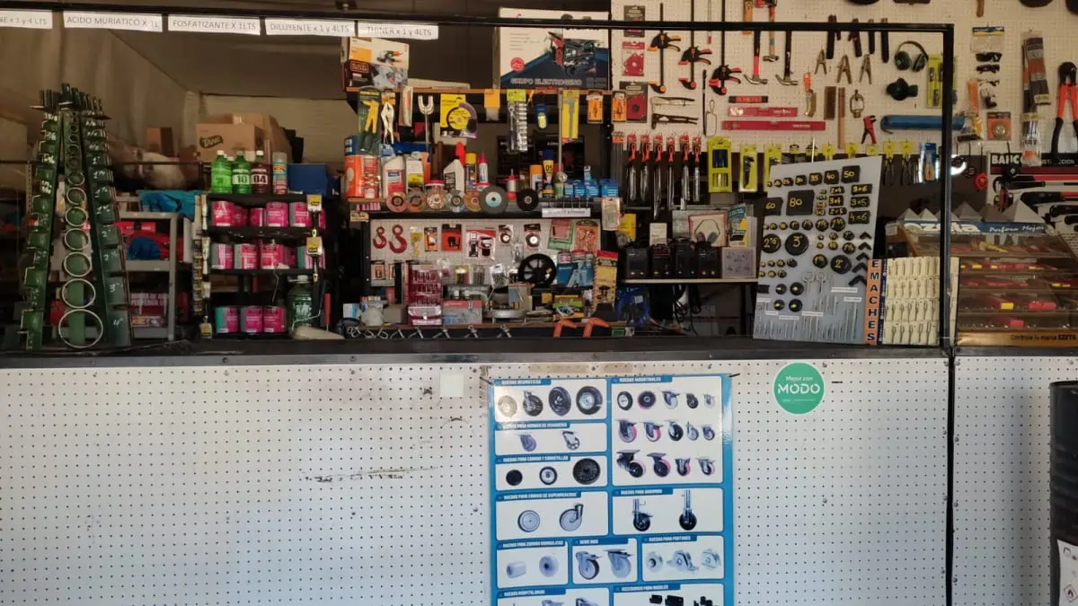 BIFI - Berisso Insumos Ferreteros Industriales - Ferretería y perfiles de hierros en Berisso